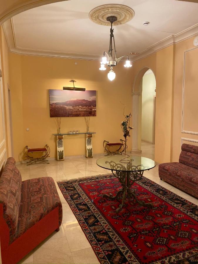 Hotel Suis Sant Celoni