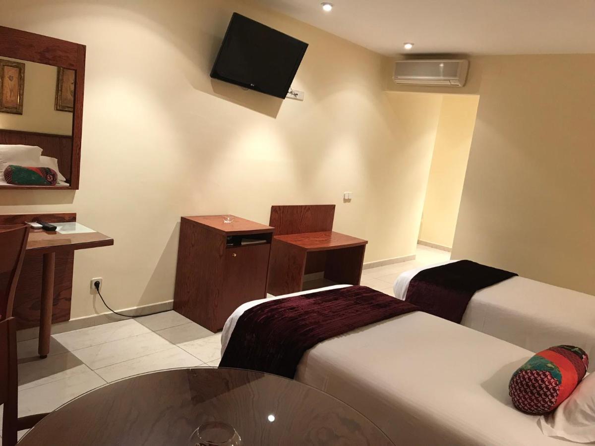 Hotel Suis Sant Celoni